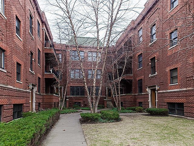 1st image of 6616 N Ashland Ave APT 3B