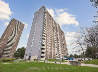 205 Hilda Ave #2208, Toronto, ON M2M4B1