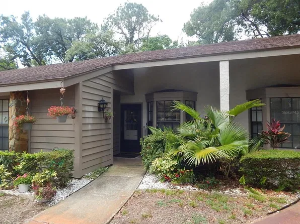 2135 SEA PINES COURT, SPRING HILL, FL 34606