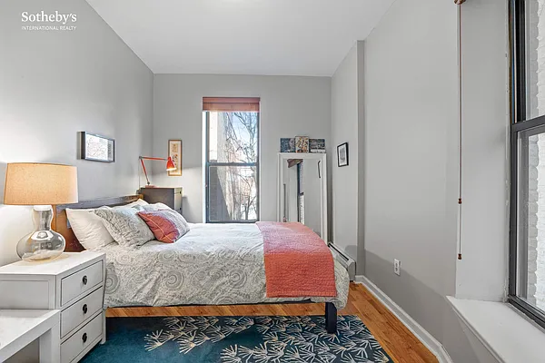 Rented by Sotheby's International Realty | media 10