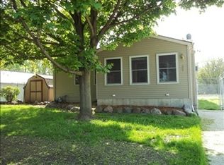 308 S Walnut St, Janesville, WI 53548