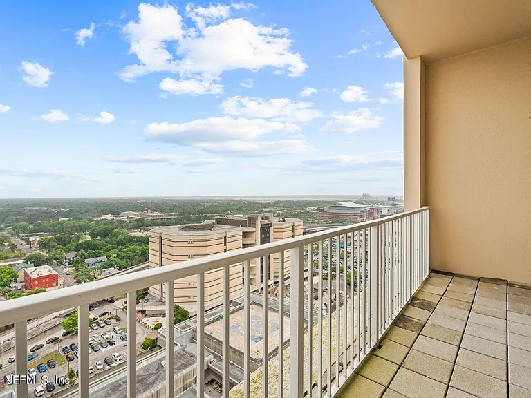 400 E Bay St #2206 — Photo 18
