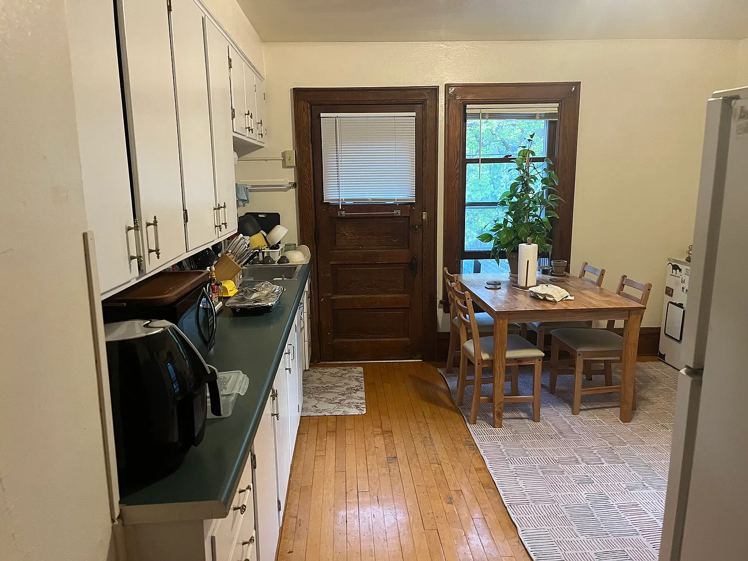 3 bed, $1,995 — Photo 4