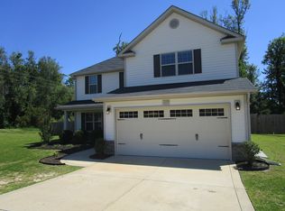 117 Boswell St, Raeford, NC 28376