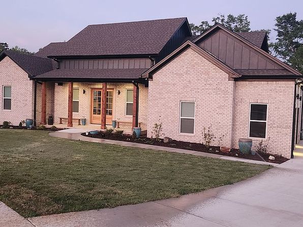 105 Crest Loop Rd