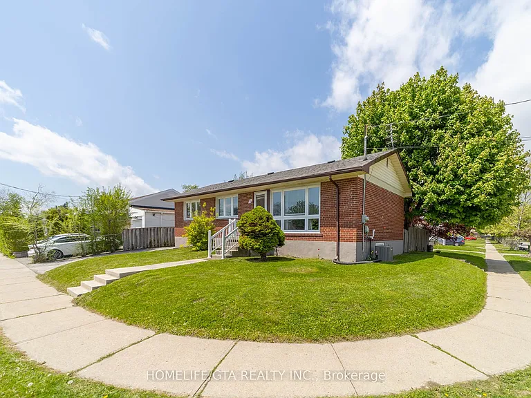 8 Laxford Ave — Photo 30