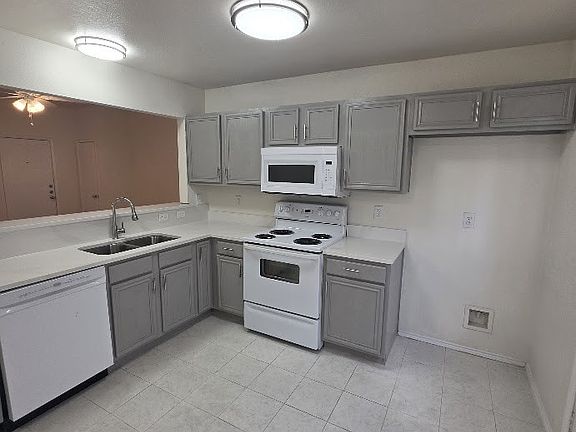 4th image of 8034 Genesis Dr