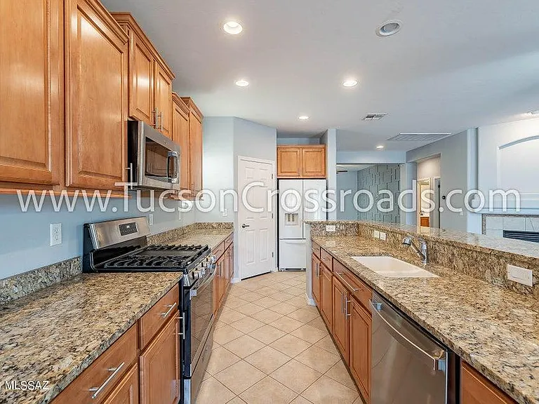 1254 W Versilia Dr — Photo 12