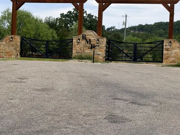 41 Mountain Top Trl, Mineral Wells, TX 76067