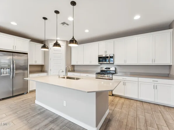 4191 E ENMARK Drive, San Tan Valley, AZ 85143