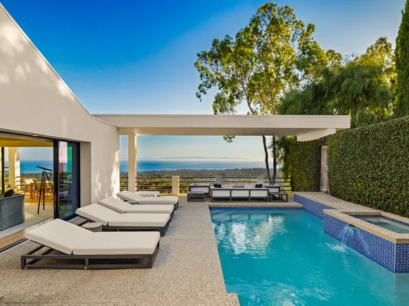 1514 E Mountain Dr, Santa Barbara, CA 93108
