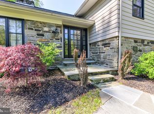 204 W Possum Hollow Rd, Rose Valley, PA 19086