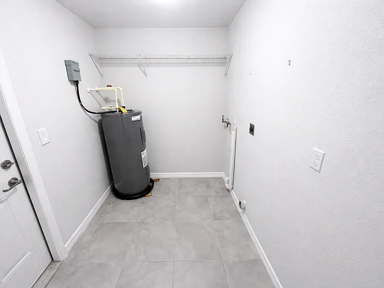 3055 Morning Glory Dr — Photo 12