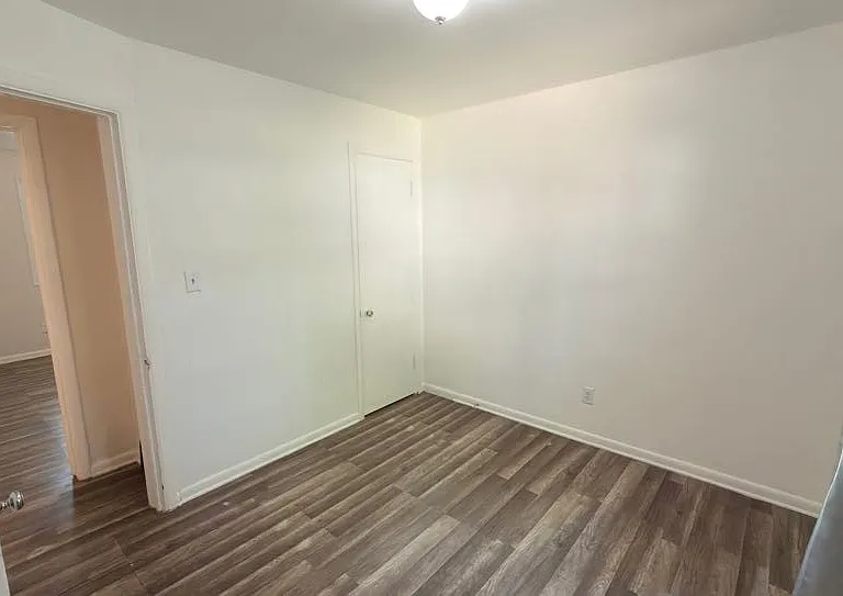 888 Garfield St — Photo 13