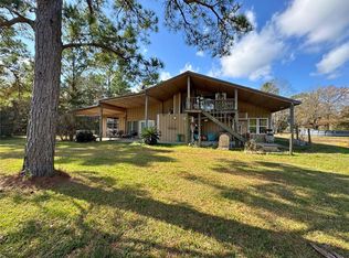 307 Deerwood Dr, Trinity, TX 75862