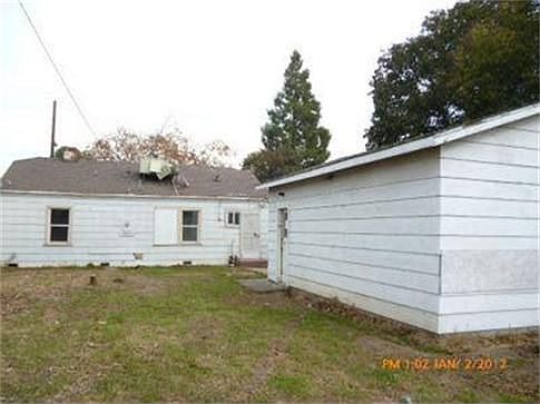 3rd image of 1727 N West Ln
