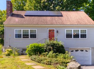 9 Stark Rd, Worcester, MA 01602