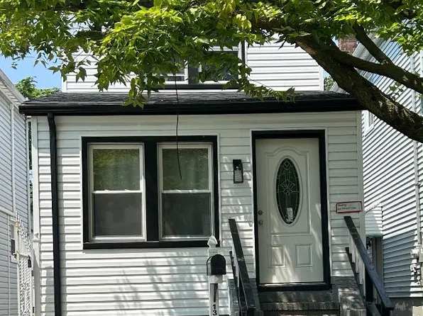 13140 135th Pl, South Ozone Park, NY 11420