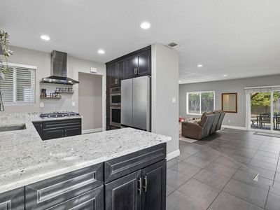 8964 Sutters Gold Dr, Sacramento, CA, 95826