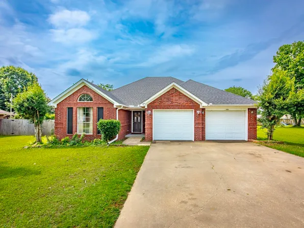 1809 Applewood Cv, Beebe, AR 72012