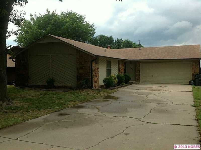 1st image of 1345 E 139th St S