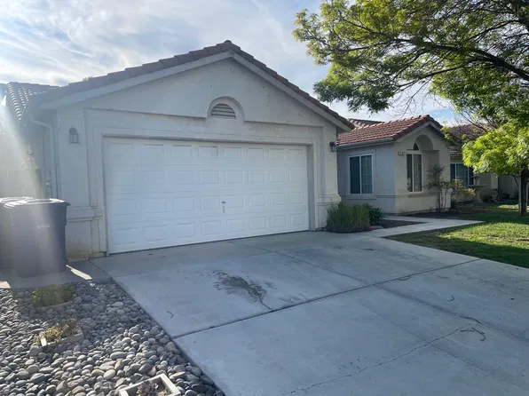 747 Savignon Blanc Ct, Los Banos, CA 93635