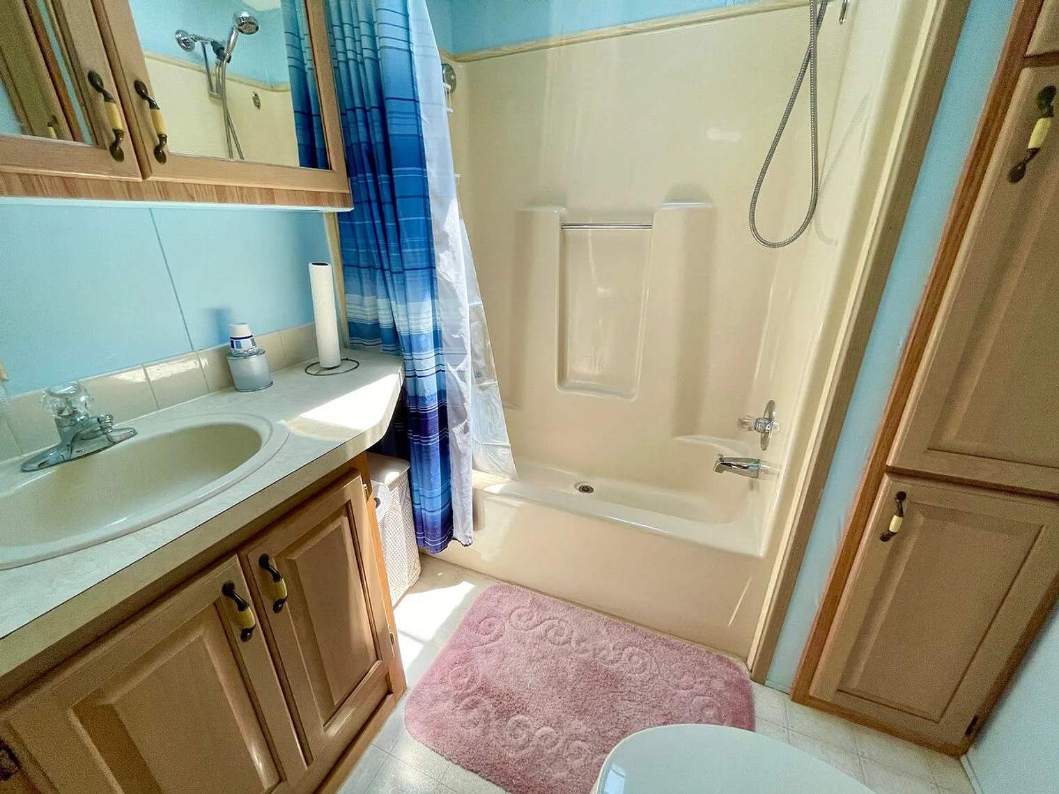 1 bed, 1.5 bath, $3,971 — Photo 2