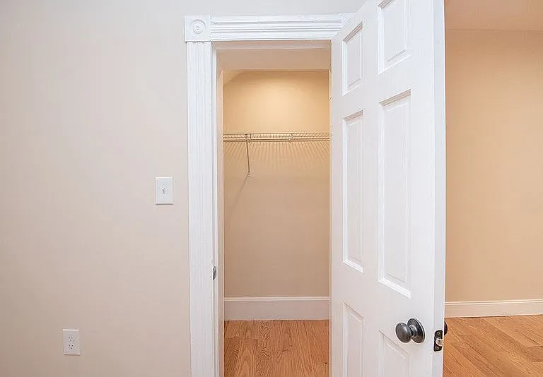 323 N Mulberry St #1 — Photo 25