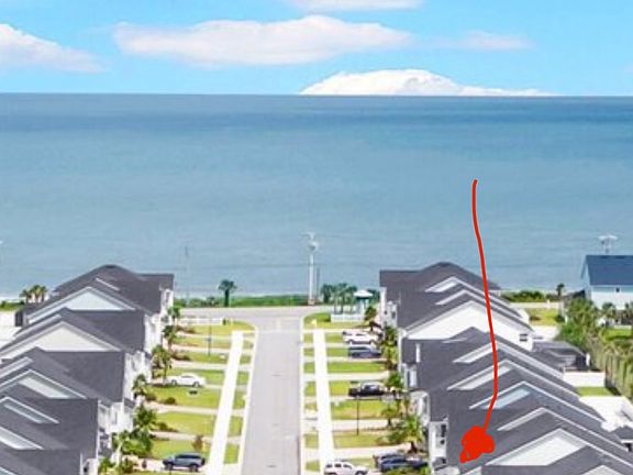 9 houses to the beach