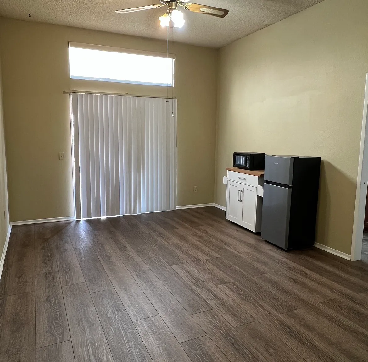 Elmhurst Dr, Moreno Valley — Photo 3