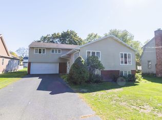 8 Sawyer Place, Albany, NY 12208