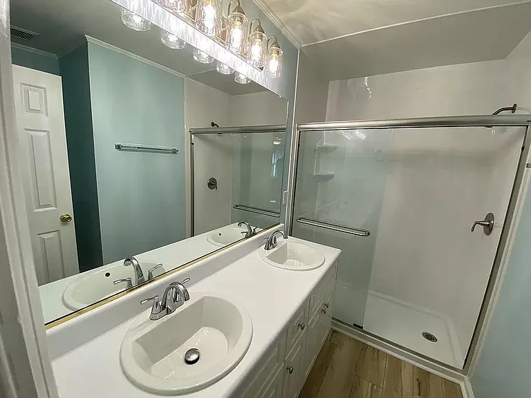 4710 Brookwood Dr — Photo 29