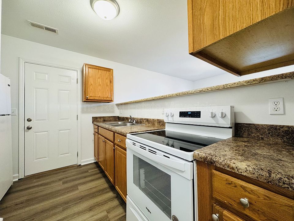 1st image of 4607 Kirkland Ave