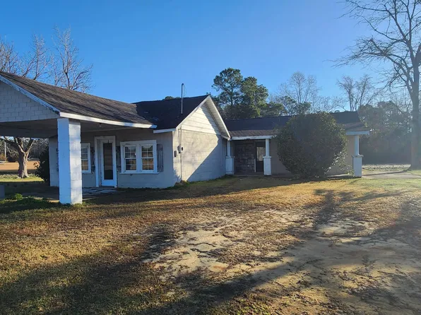 17311 Peacock Road, Whiteville, NC 28472