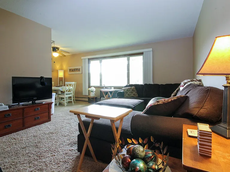 891 High St #2 — Photo 3