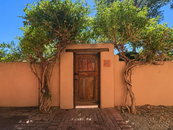 738 Gregory Ln, Santa Fe, NM 87505