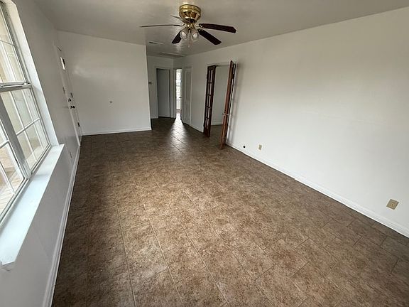 5th image of 619 N 2nd St
