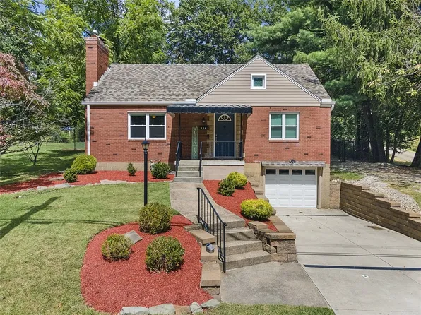 120 Glenfield Dr, Pittsburgh, PA 15235