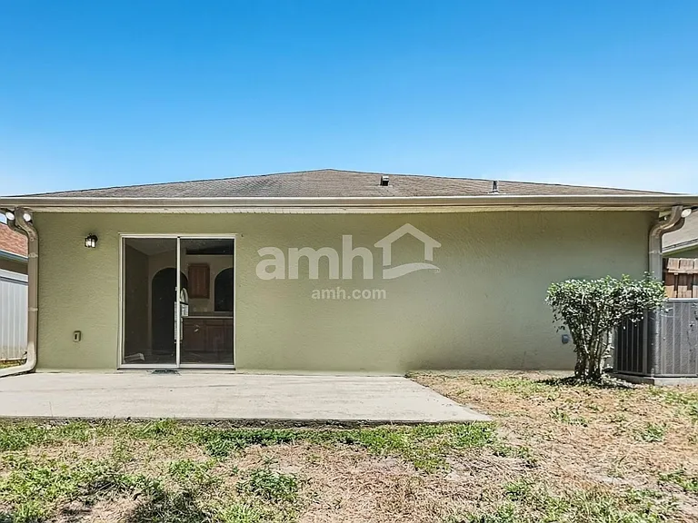 30208 Birdhouse Dr — Photo 16