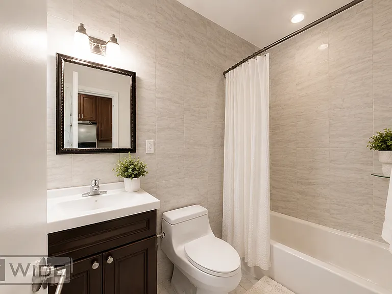 141 W 80th St #4R — Photo 4