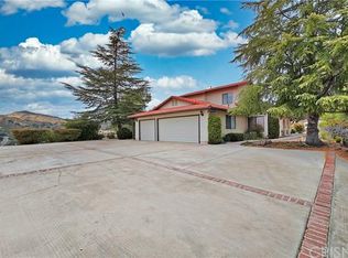 30645 Remington Rd, Castaic, CA 91384