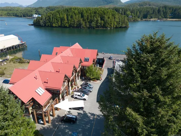 1645 Cedar Rd #206, Ucluelet, BC V0R 3A0