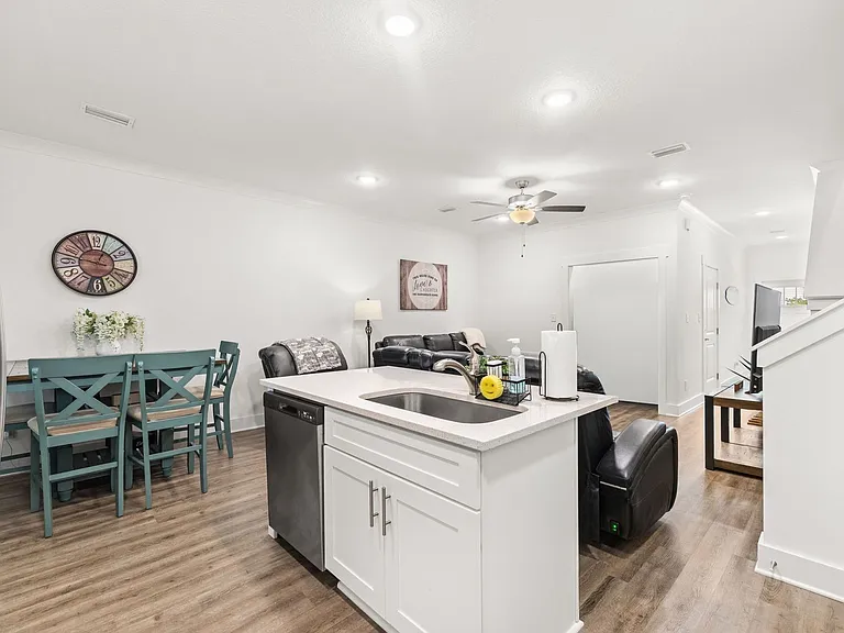 81 Date Palm Ln — Photo 11