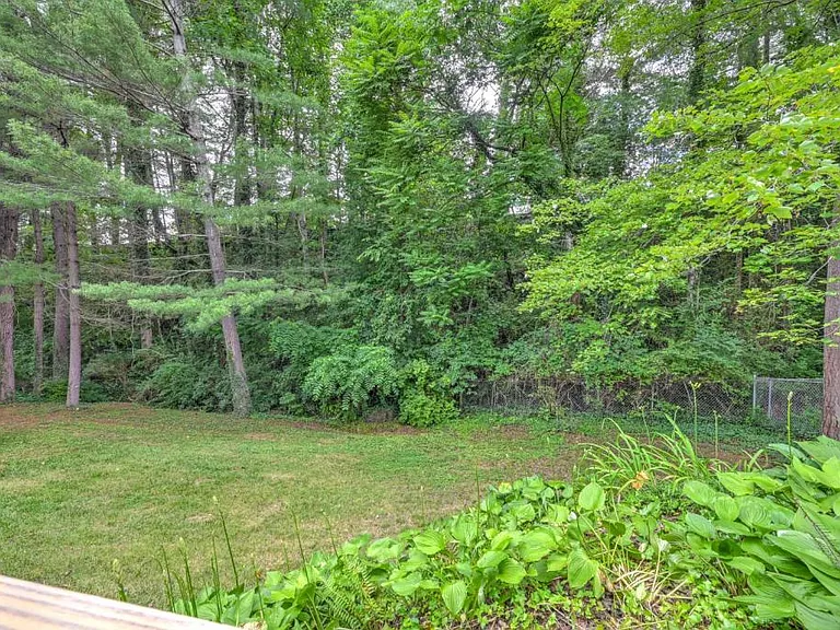 292 White Pine Dr — Photo 23
