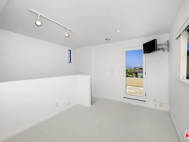 6206 Pacific Ave #2 — Photo 18
