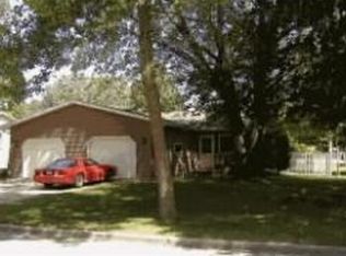 500 Cambridge Dr, Appleton, WI 54915