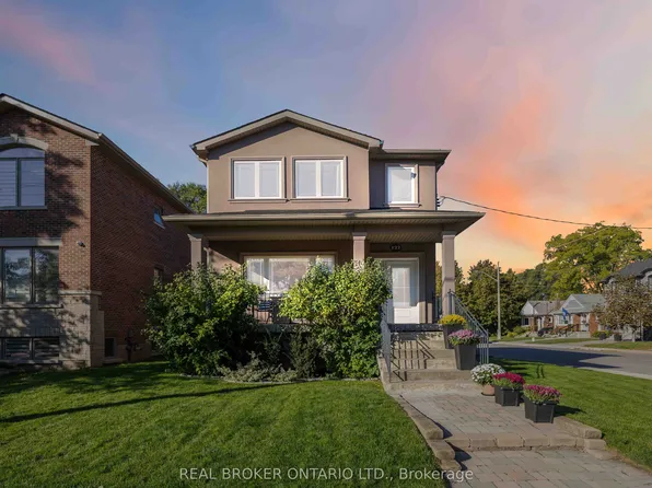 122 Cedarcrest Blvd, Toronto, ON M4B 2P3
