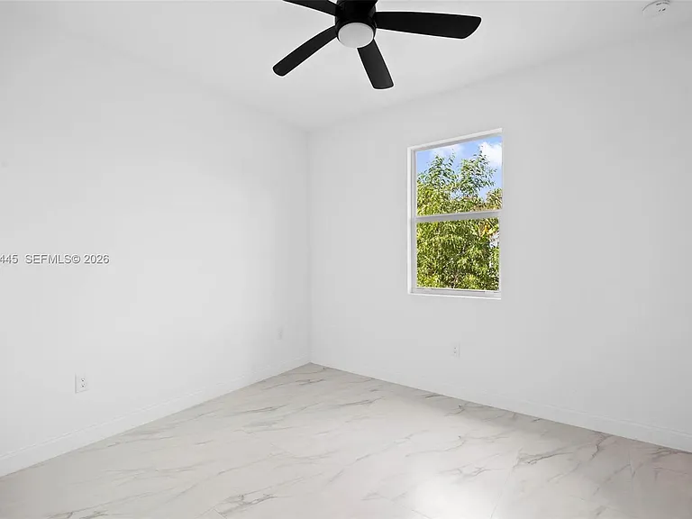 1923 Sunniland Blvd — Photo 17