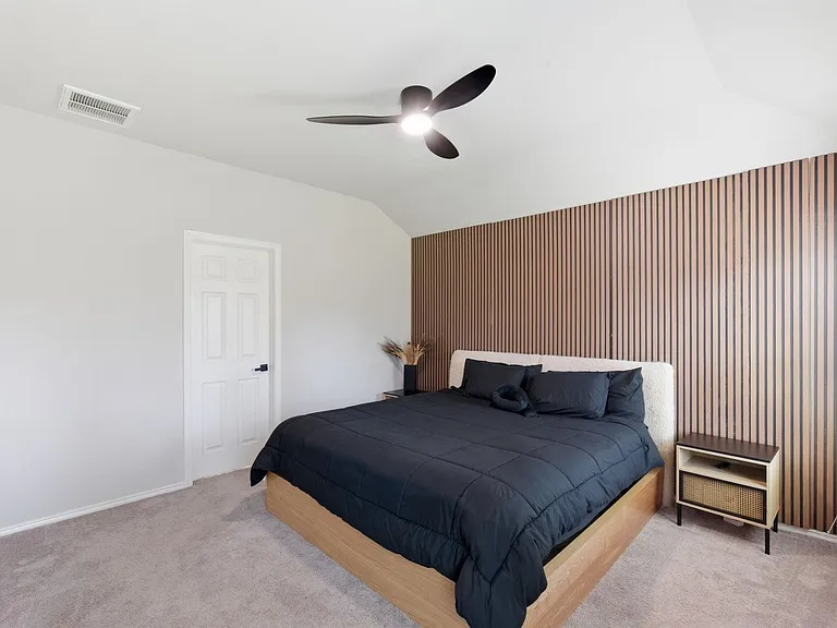 8027 Dauntless Dr — Photo 20