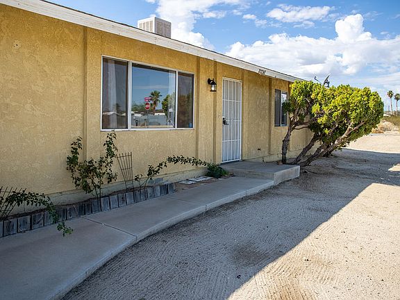 4th image of 72757 Juanita Dr